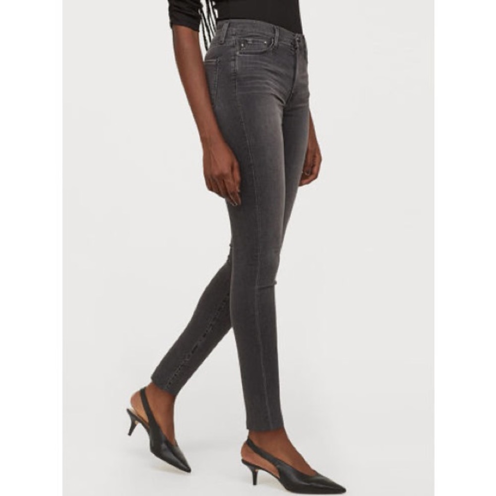 3/$10 H&M Dark Grey Skinny Regular Ankle Jeans